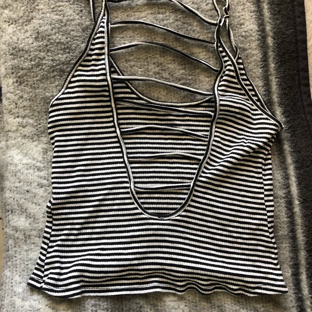 Open Back Tank Top MEDIUM - Picture 4 of 4